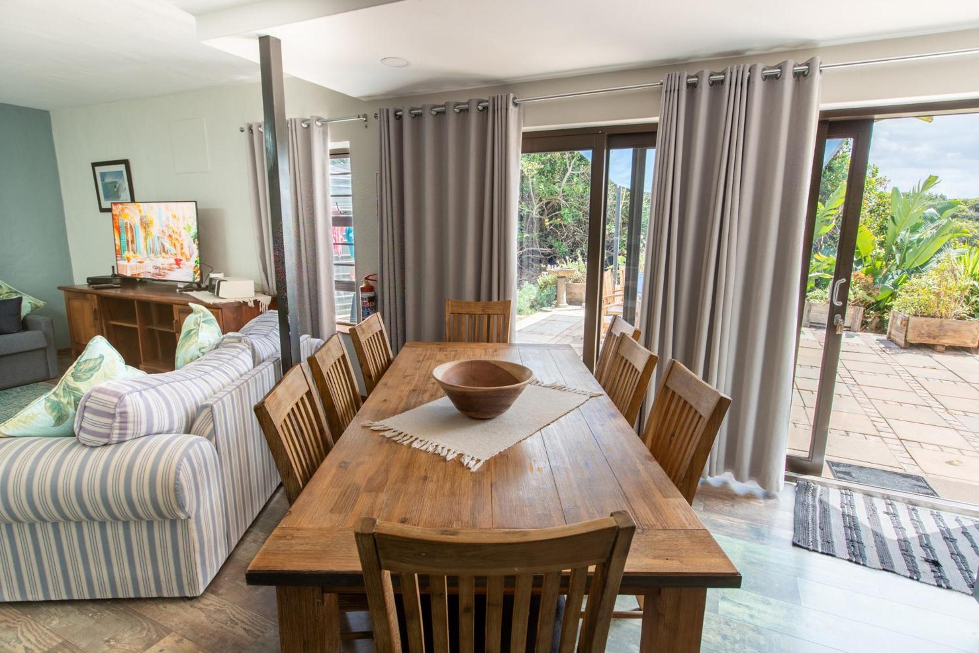 Atsupers Accommodation เจฟฟรีส์เบย์ ภายนอก รูปภาพ